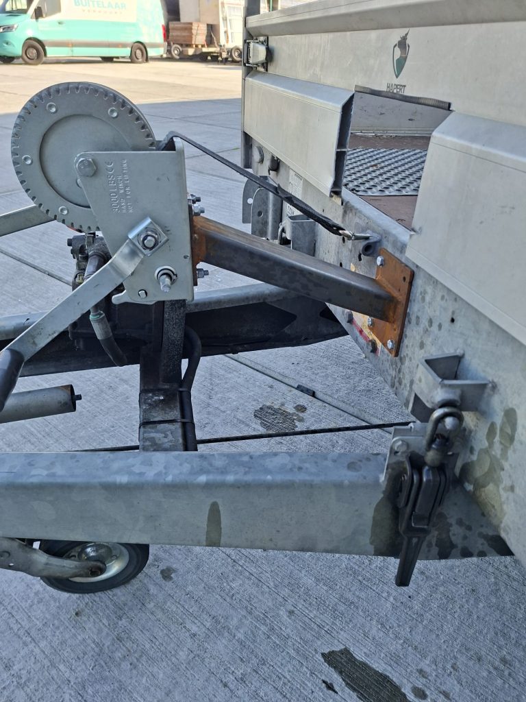 WhatsApp Image 2026-03-26 at 08.28.46 (4)