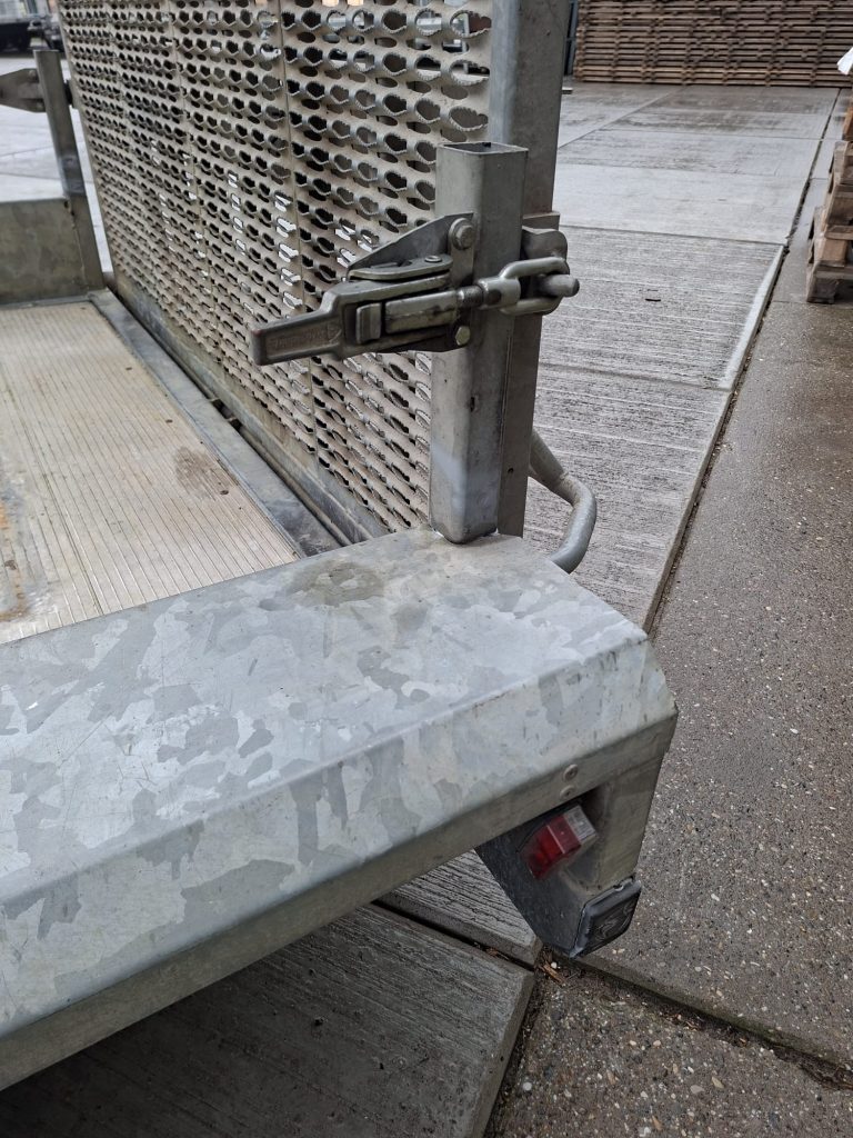 WhatsApp Image 2026-03-26 at 08.47.38