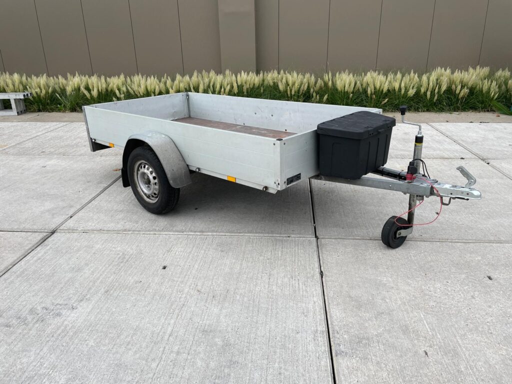 750kg trailer huren - Westland aanhangers