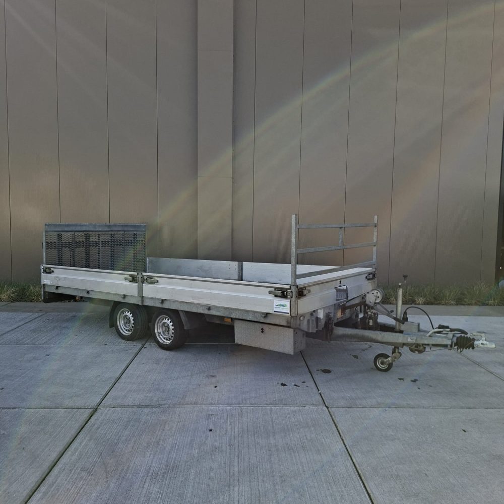 WhatsApp Image 2026-03-26 at 08.28.46 (2)