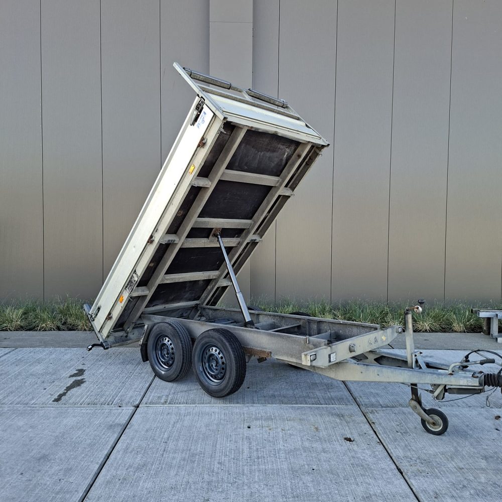 WhatsApp Image 2026-03-26 at 08.32.49 (1)