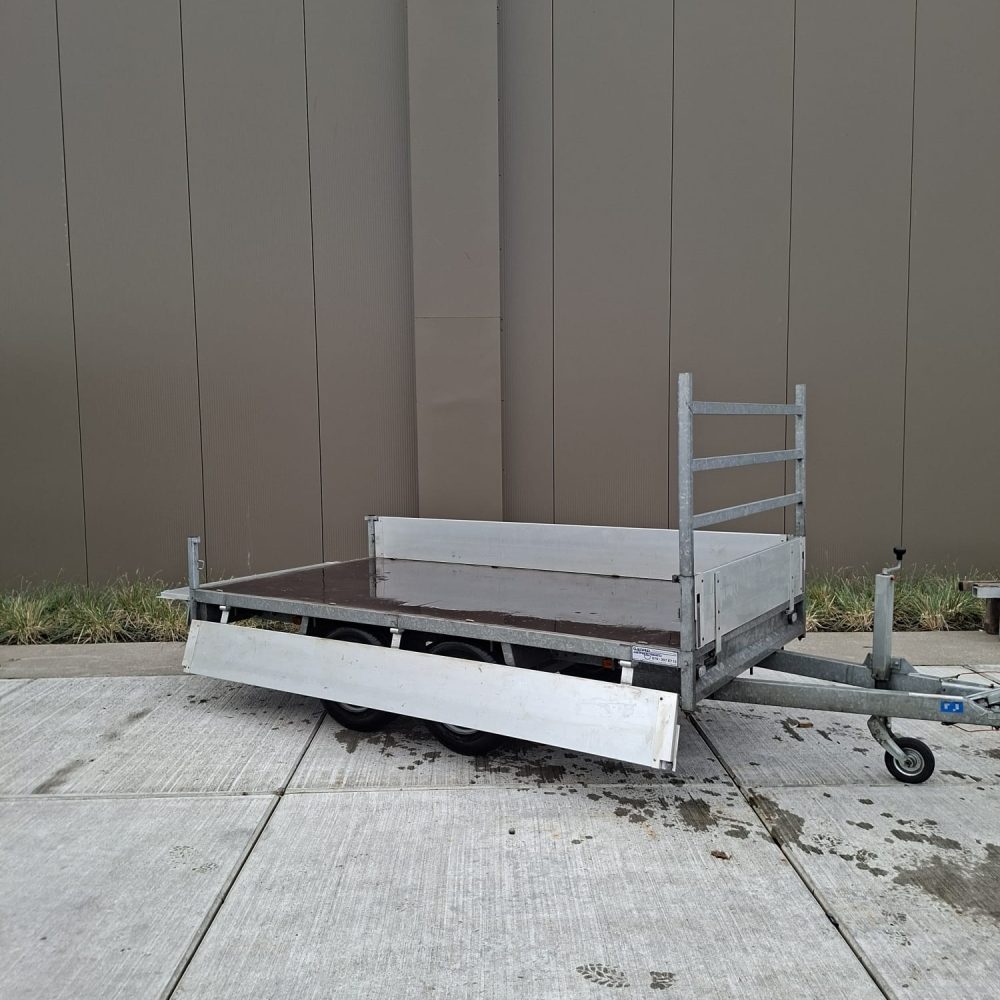 WhatsApp Image 2026-03-26 at 08.45.38